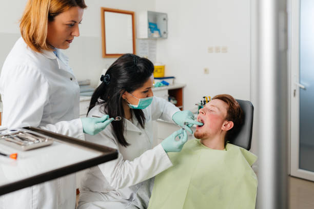 Best Weekend Emergency Dentist in Tipton, MO
